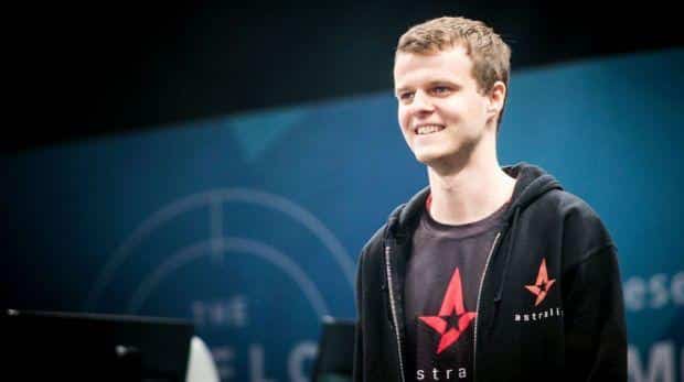 CSGO competitive player, Andreas "Xyp9x" Hojsleth (the highest earning esports player in the game) wearing his Astralis jersey and hoodie.