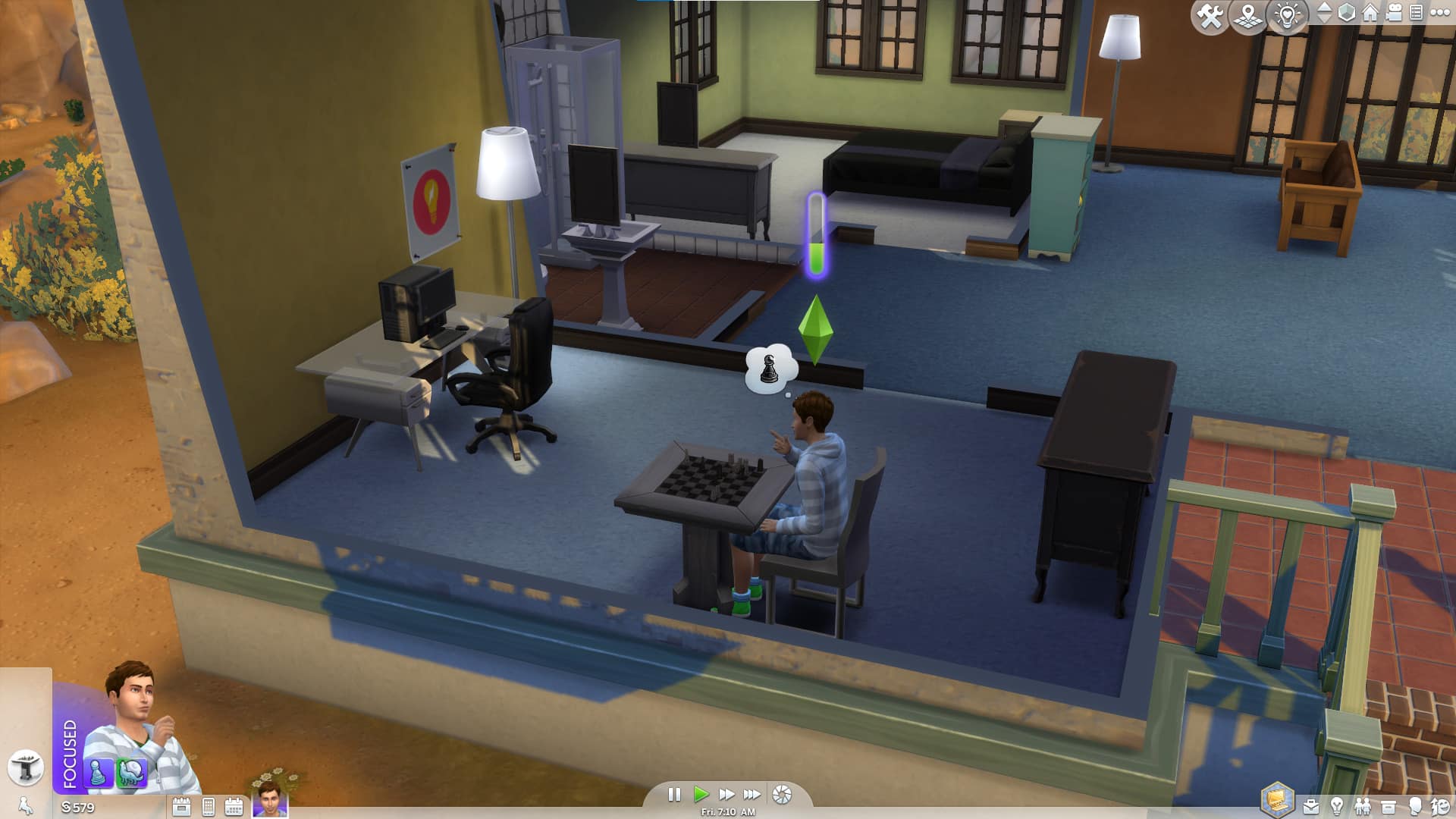 Sims 4 Focused