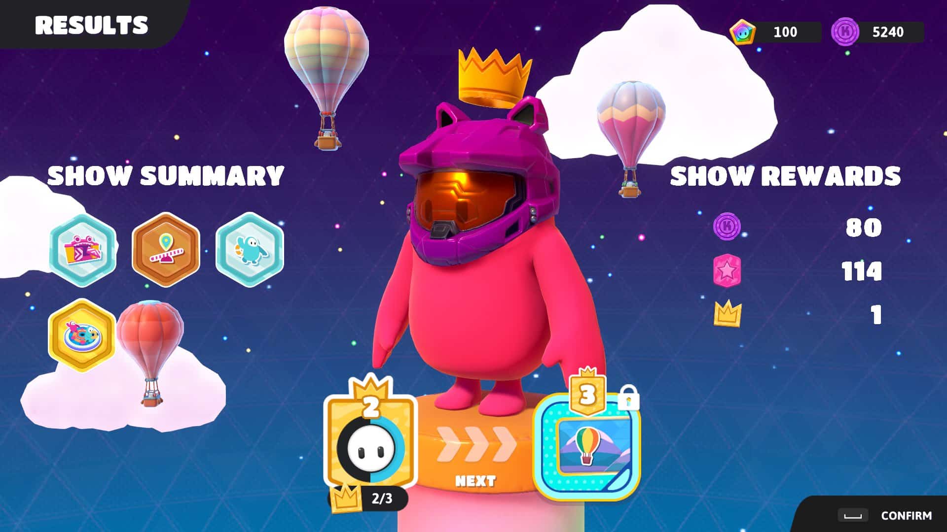 fall guys character wearing a crown victory screen